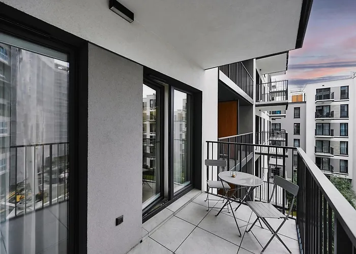 Golden Dreams Luxury Apartments 21